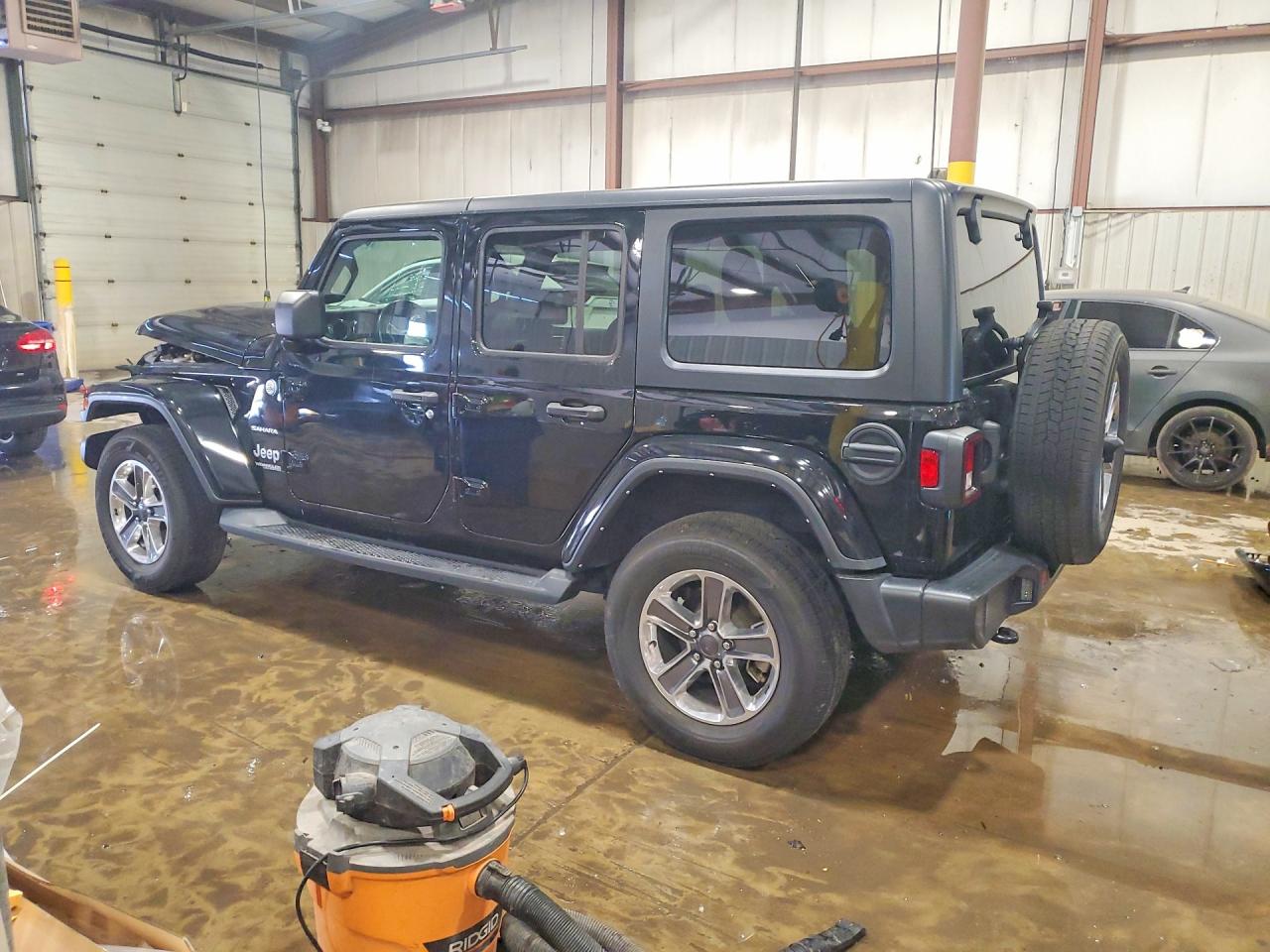 Jeep Wrangler Sahara
