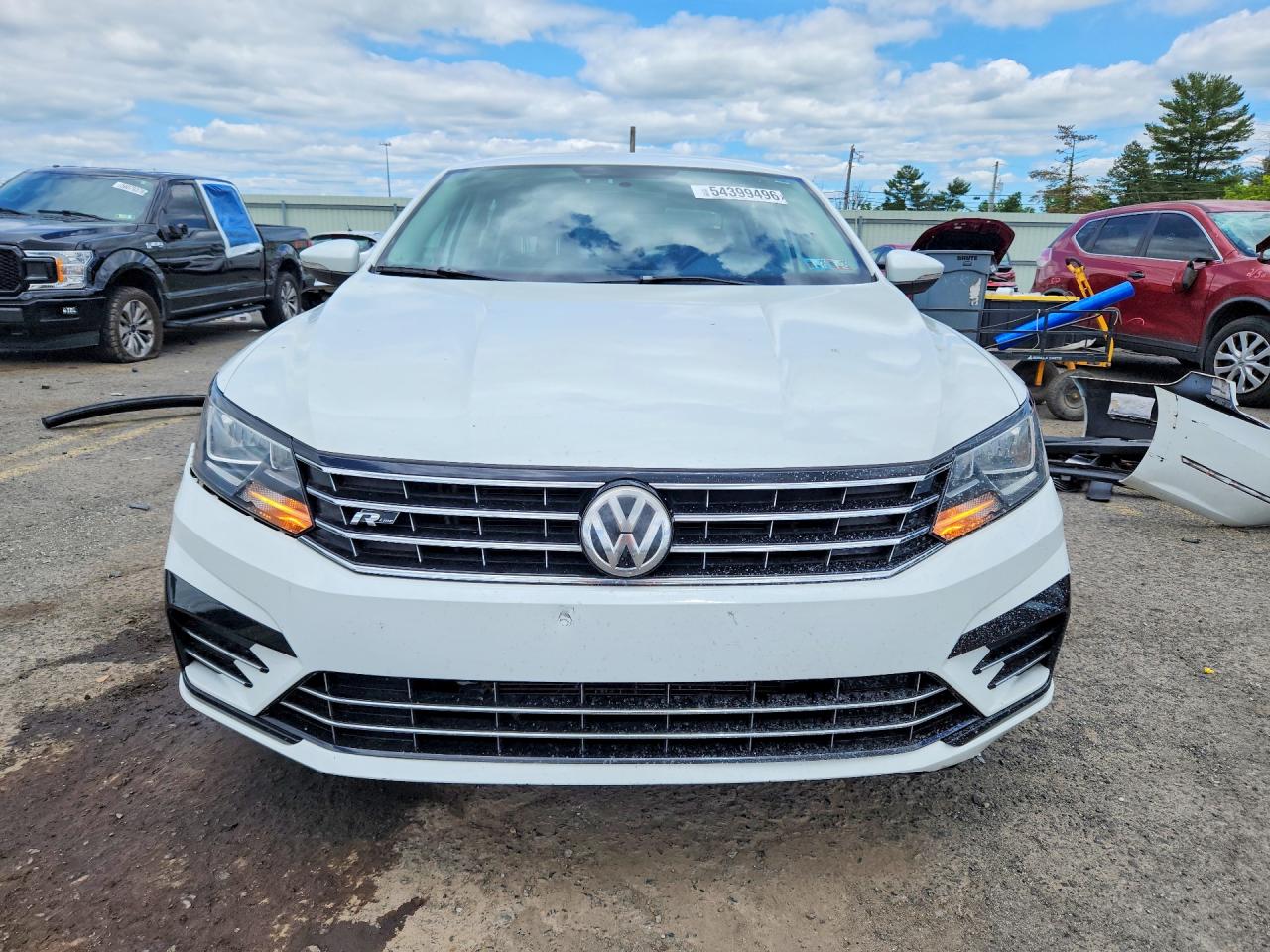 Volkswagen Passat R-line