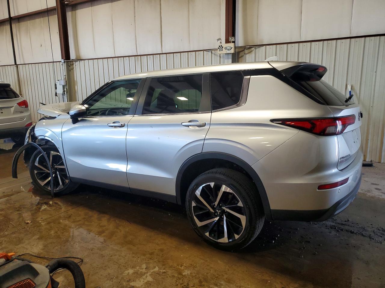 Mitsubishi Outlander Es