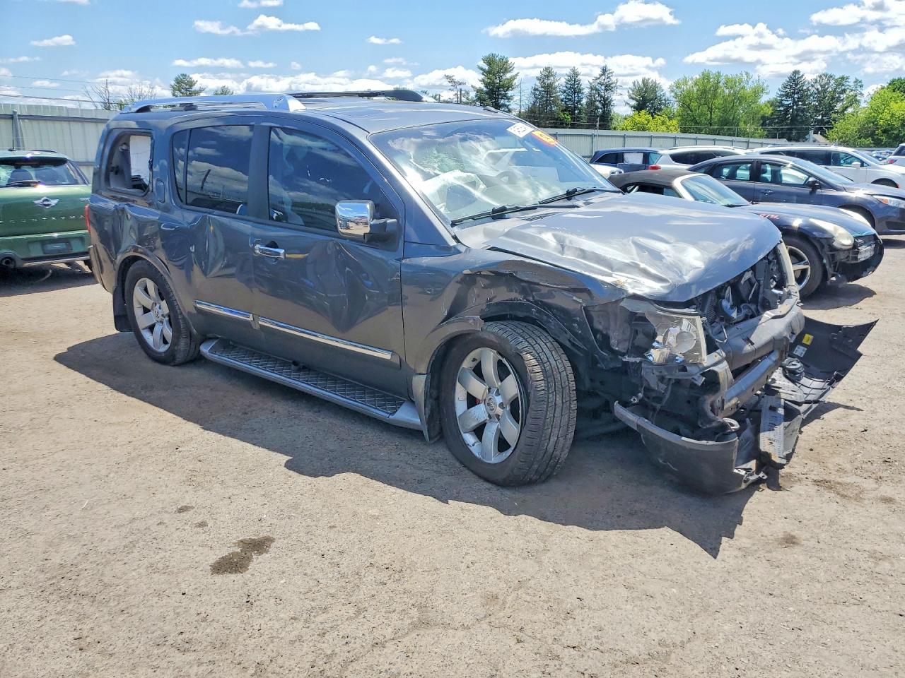 Nissan Armada Sv