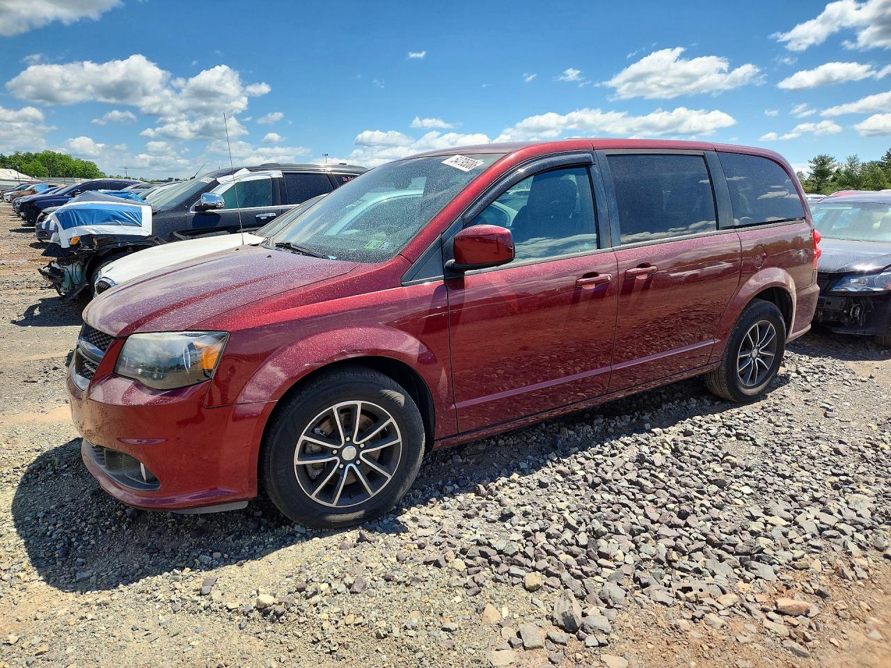 Salvage Dodge Caravan Image