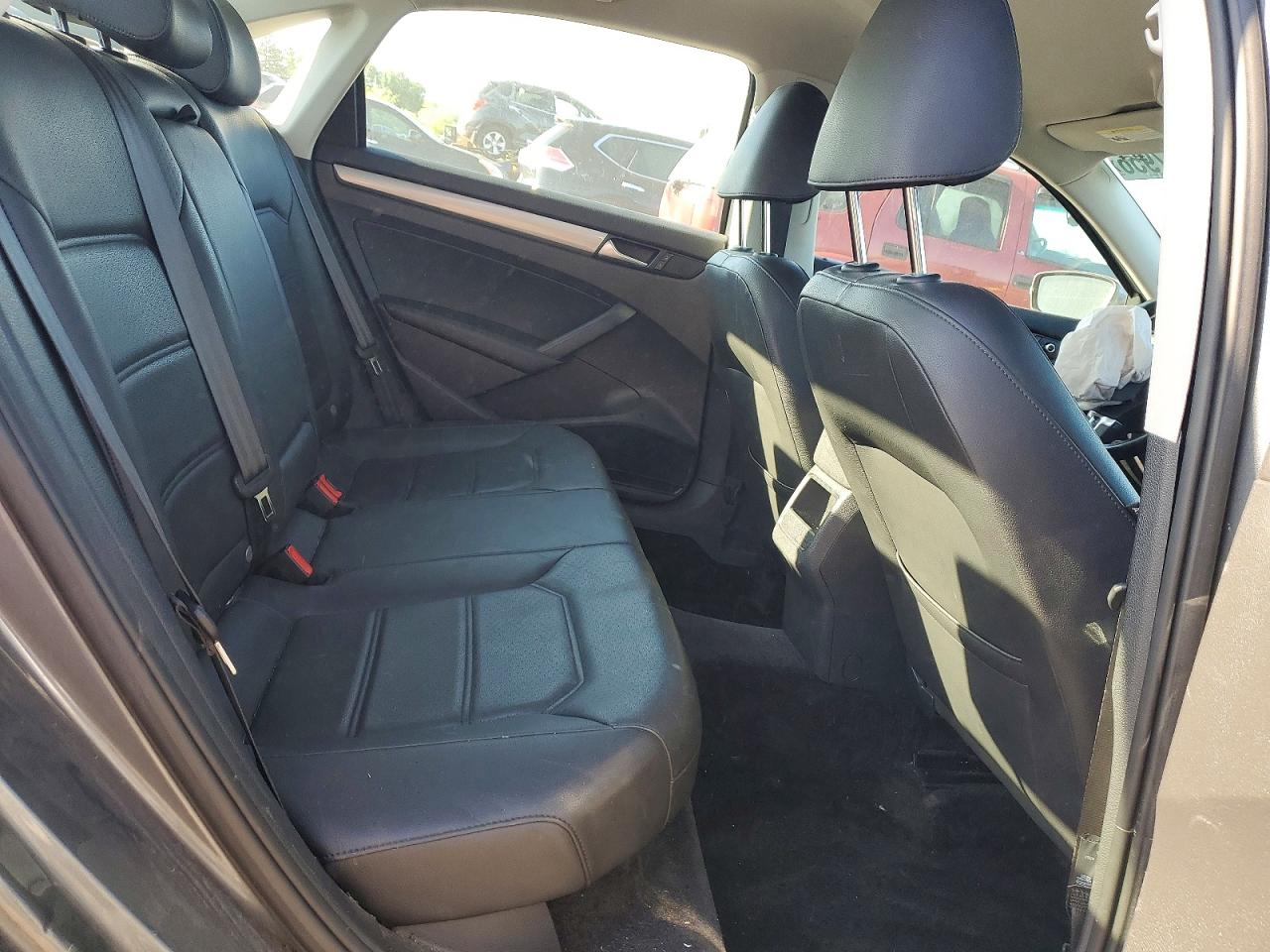 Volkswagen Passat S