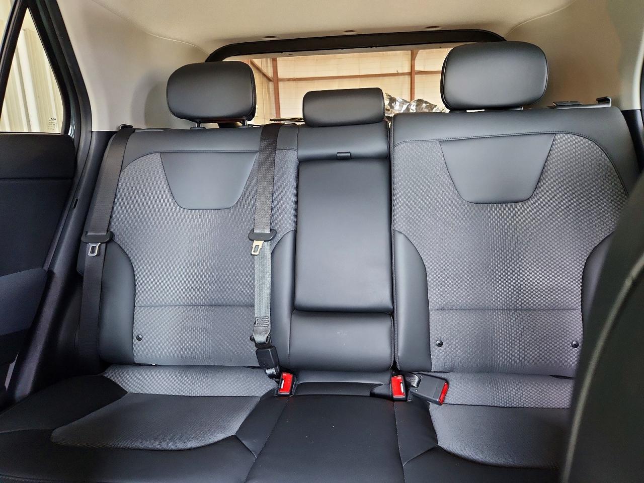 Kia Niro Ex