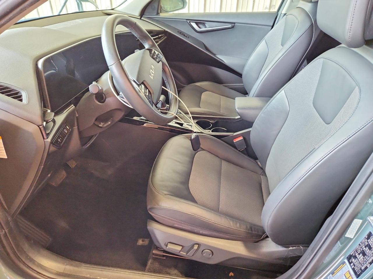 Kia Niro Ex