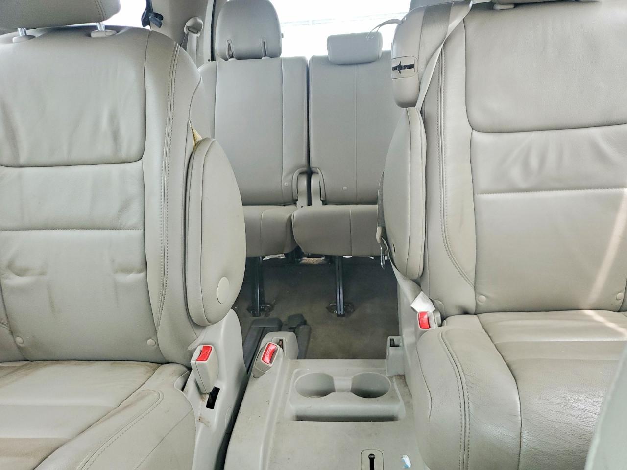 Toyota Sienna Xle 8-passenger