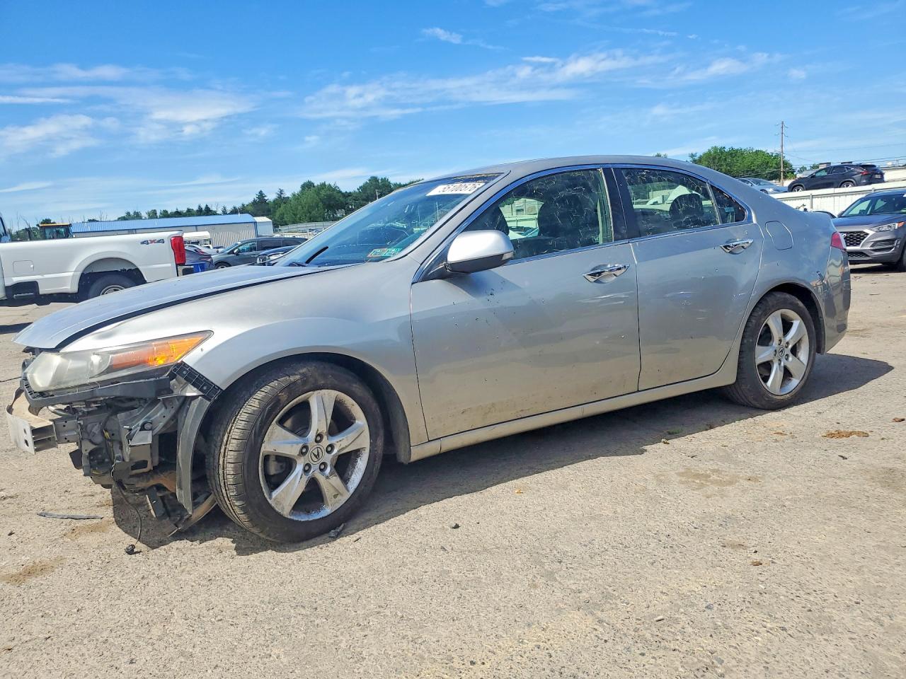 Salvage Acura TSX Image