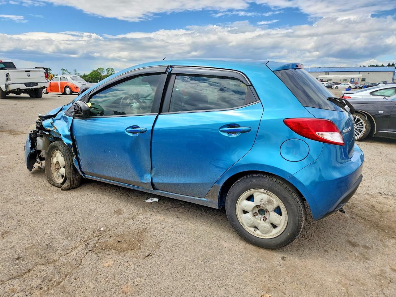 Mazda 2