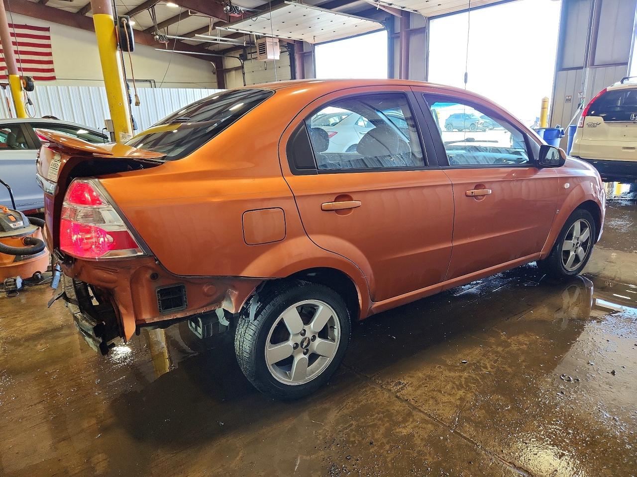 Chevrolet Aveo Base