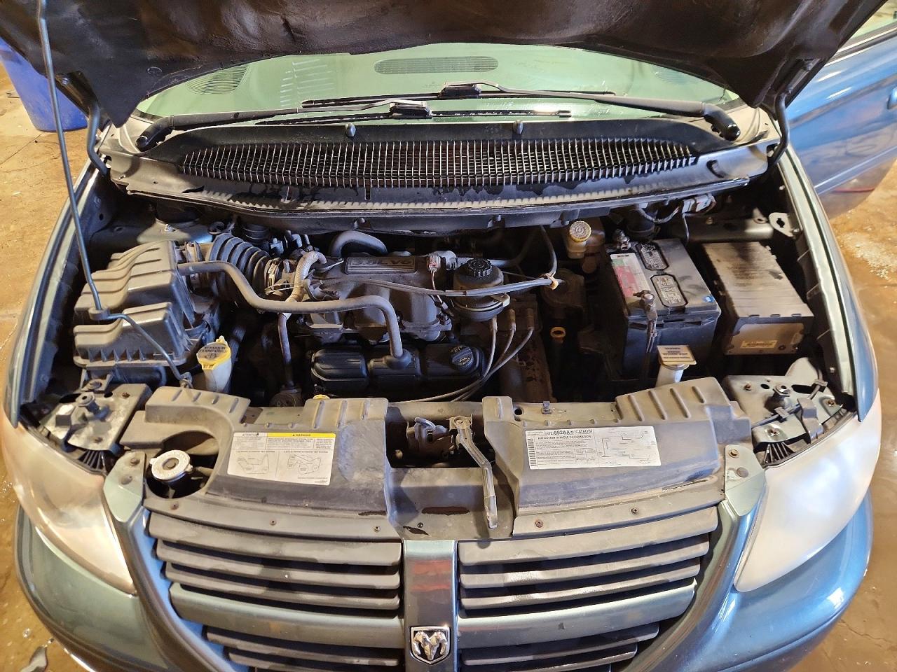 Dodge Caravan Sxt
