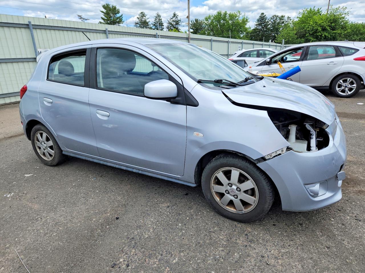 Mitsubishi Mirage Es