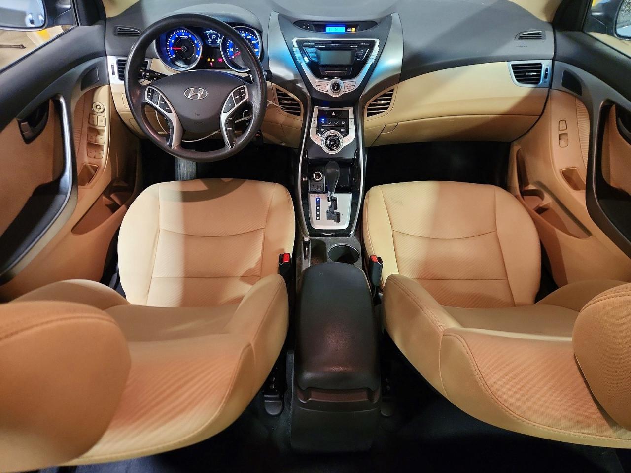 Hyundai ELANTRA Gls