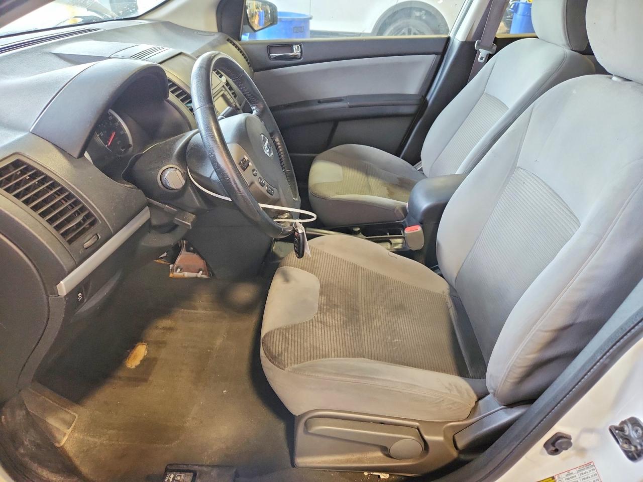 Nissan Sentra 2.0