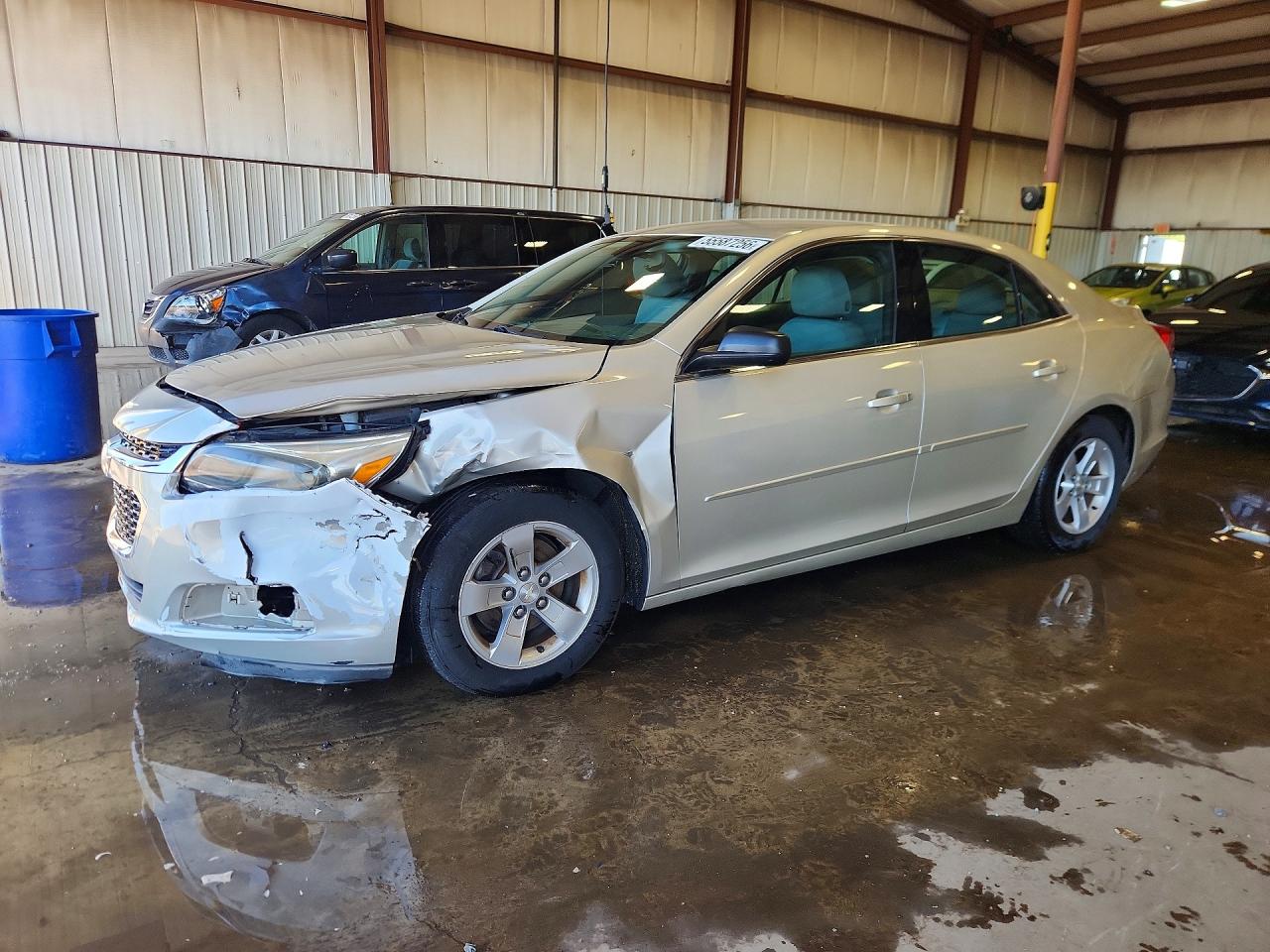 Salvage Chevrolet Malibu Image