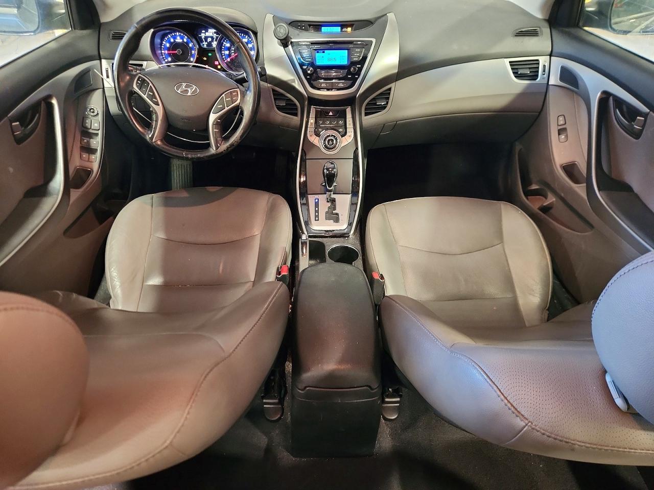 Hyundai ELANTRA Limited