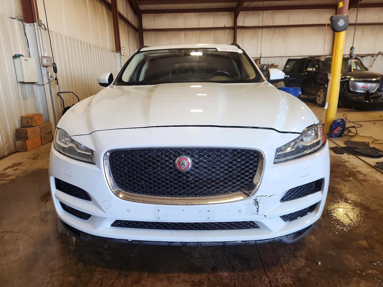 Jaguar F-PACE Prestige