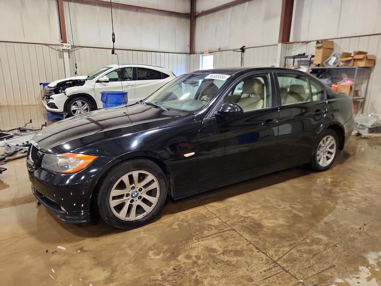 Salvage BMW 3 Series Image