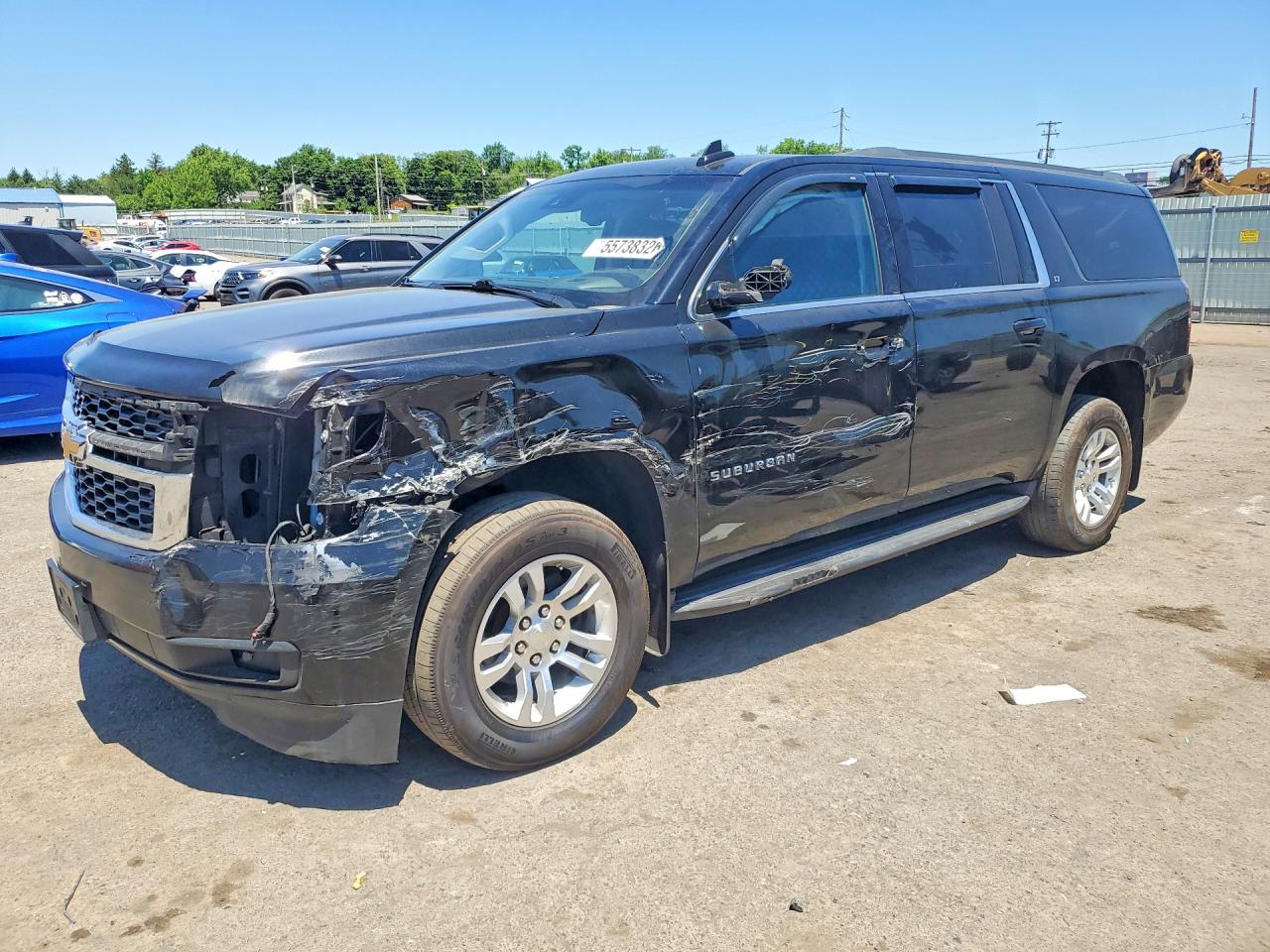 Salvage Chevrolet Suburban Image