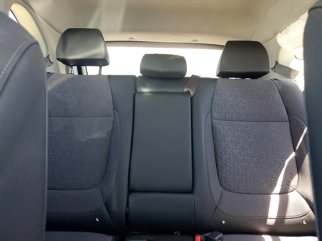 Kia Seltos S
