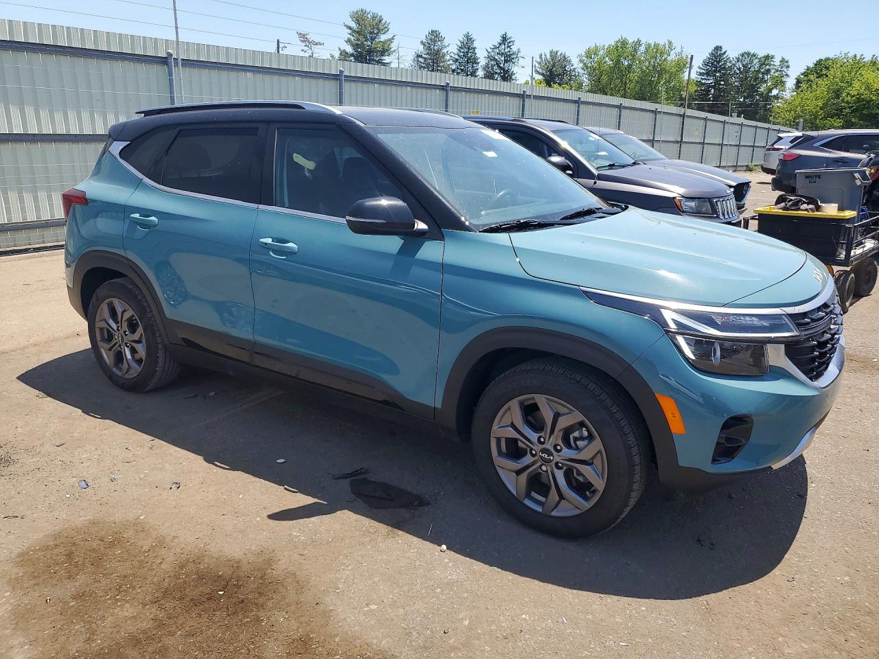 Kia Seltos S