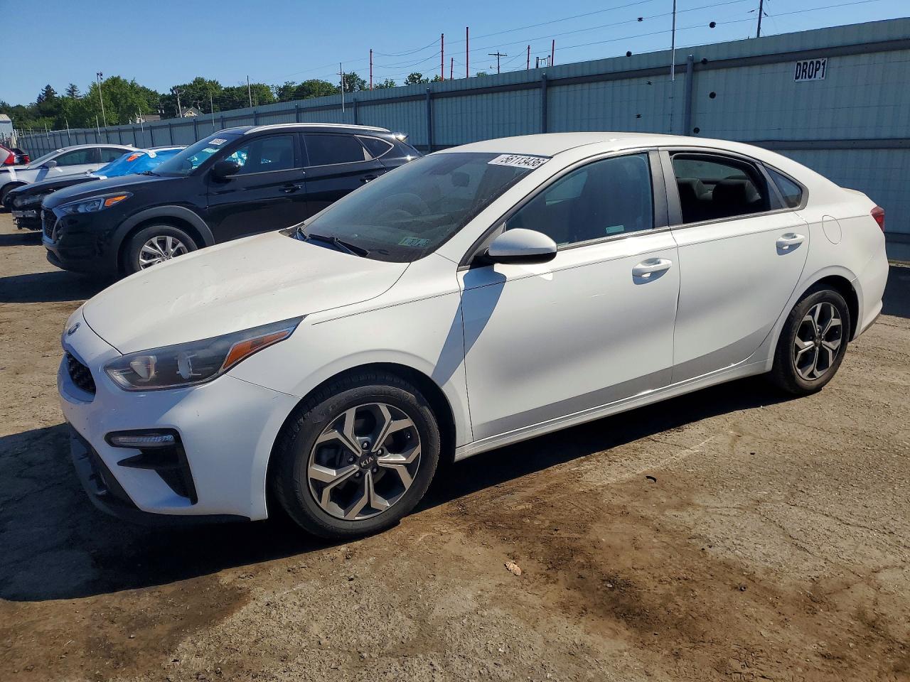 Salvage Kia Forte Image