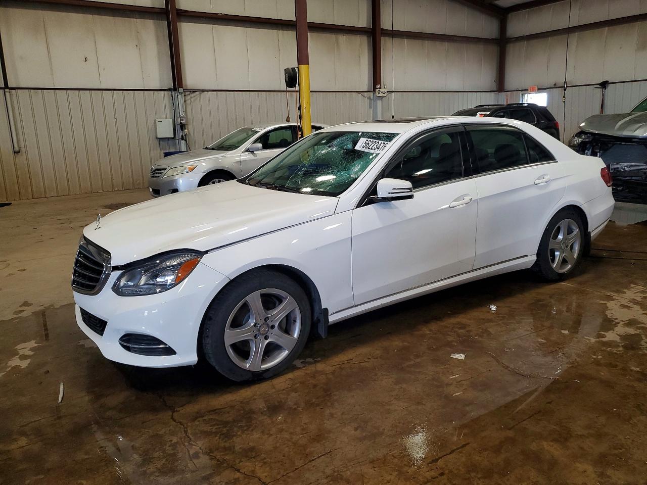 Salvage Mercedes-Benz E-Class Image