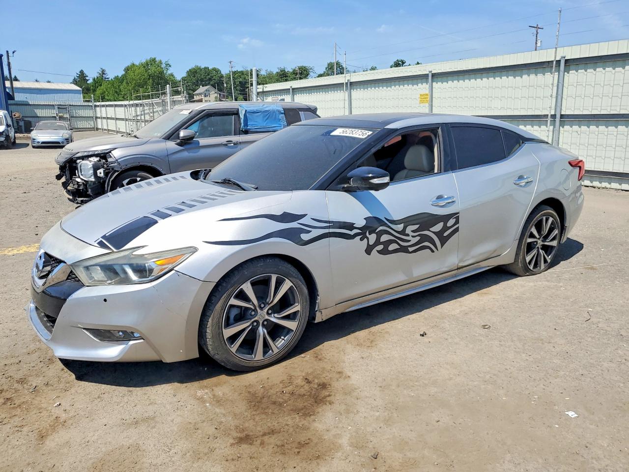 Salvage Nissan Maxima Image