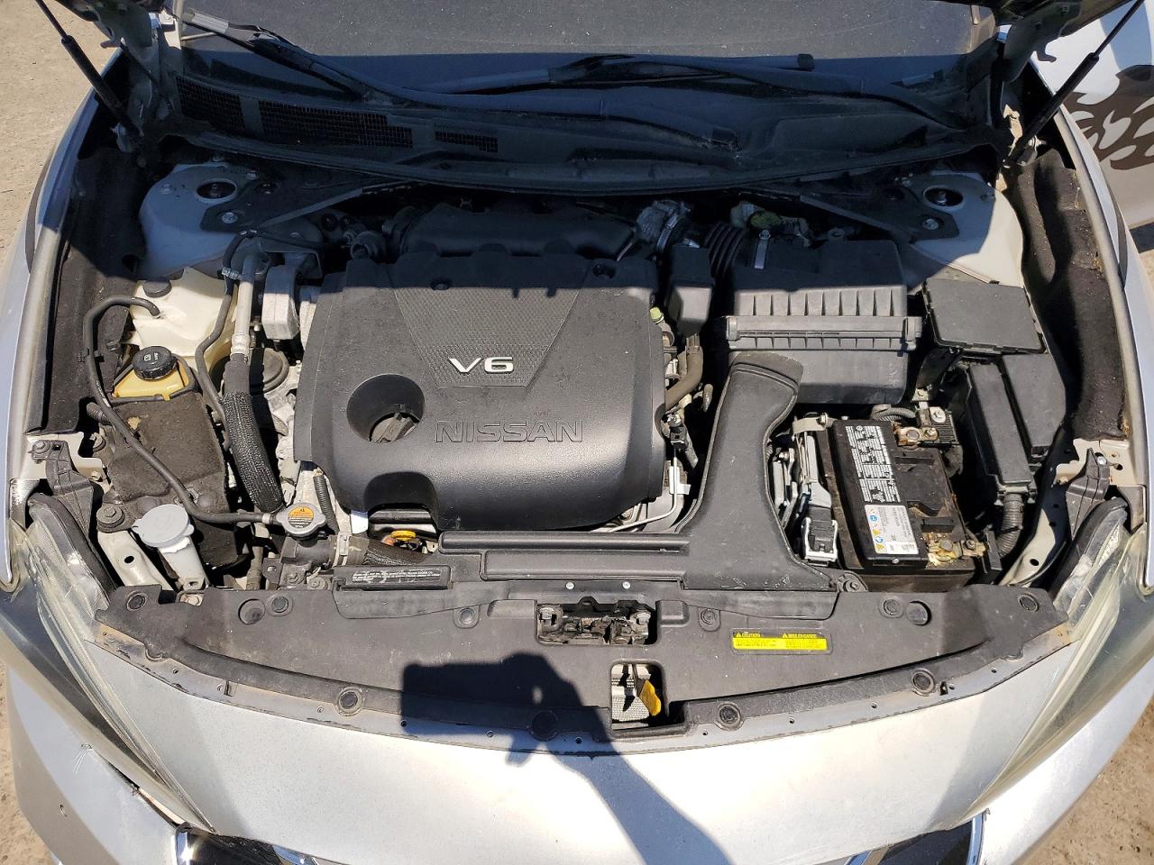 Nissan Maxima Platinum