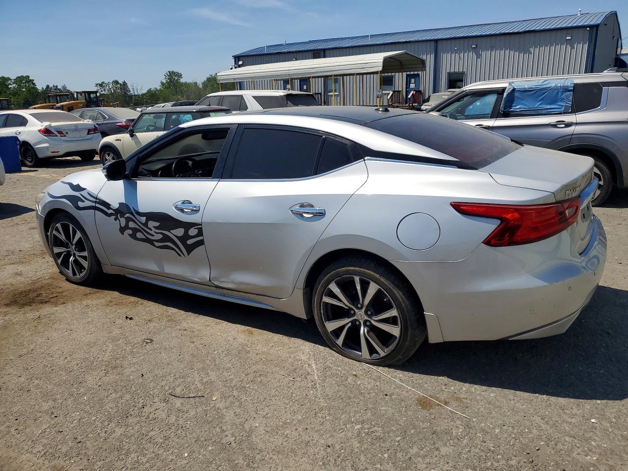 Nissan Maxima Platinum