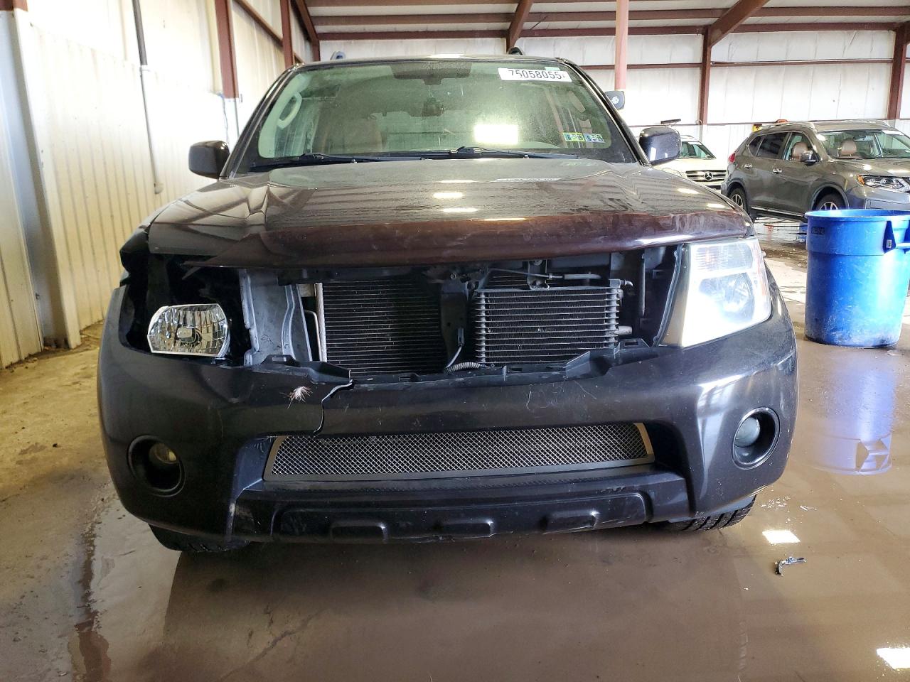 Nissan Pathfinder S
