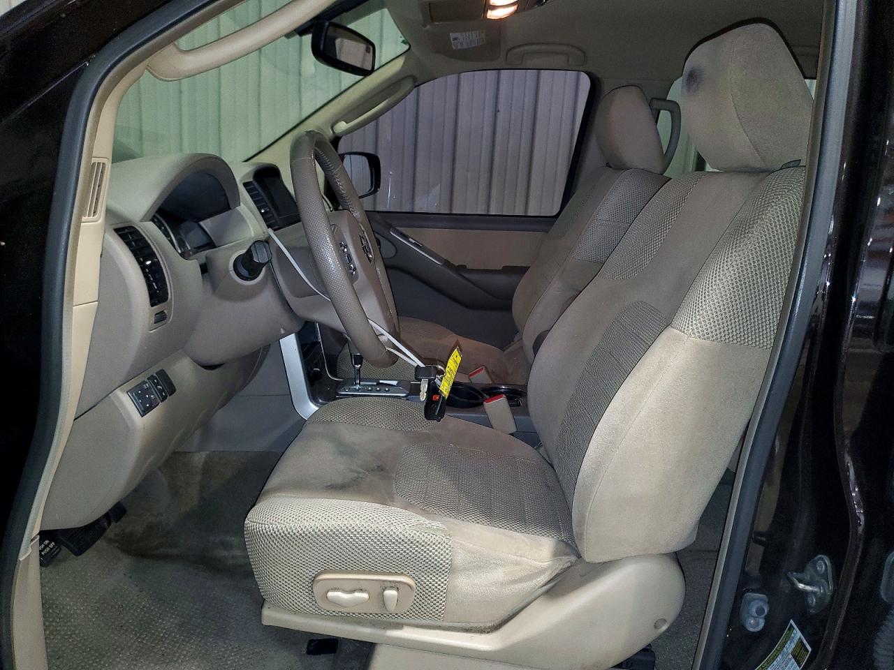 Nissan Pathfinder S