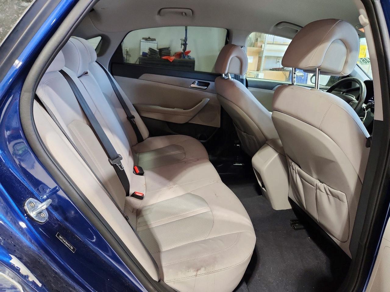 Hyundai SONATA Base