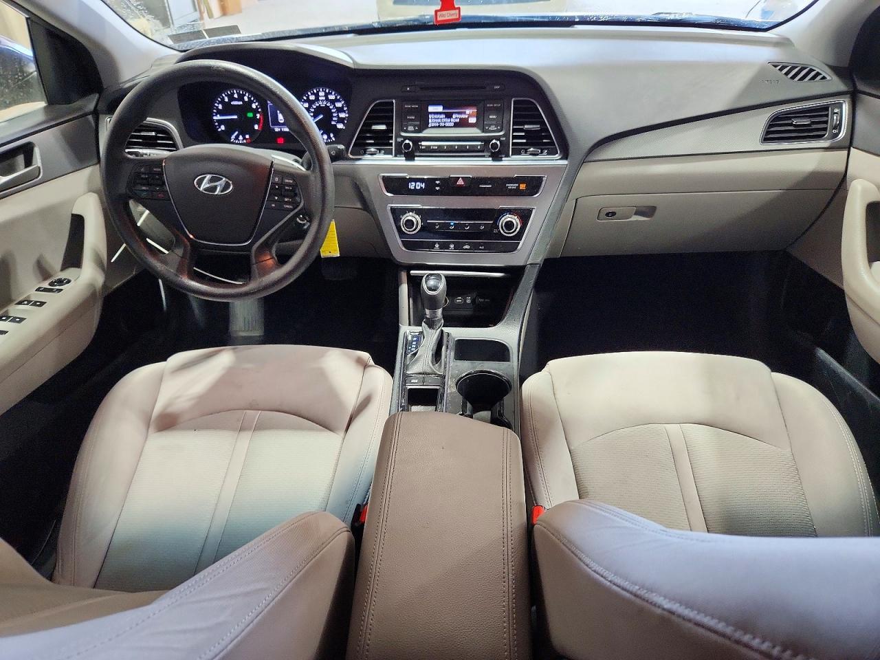 Hyundai SONATA Base