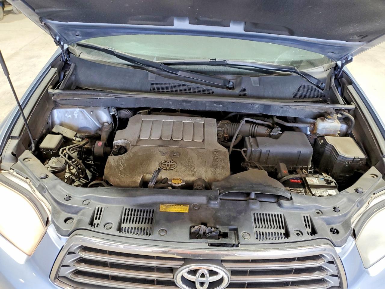 Toyota Highlander Sport