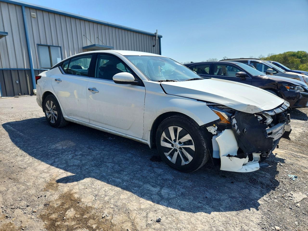 Nissan Altima S