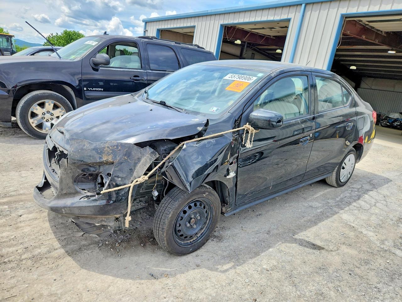 Salvage Mitsubishi Mirage Image