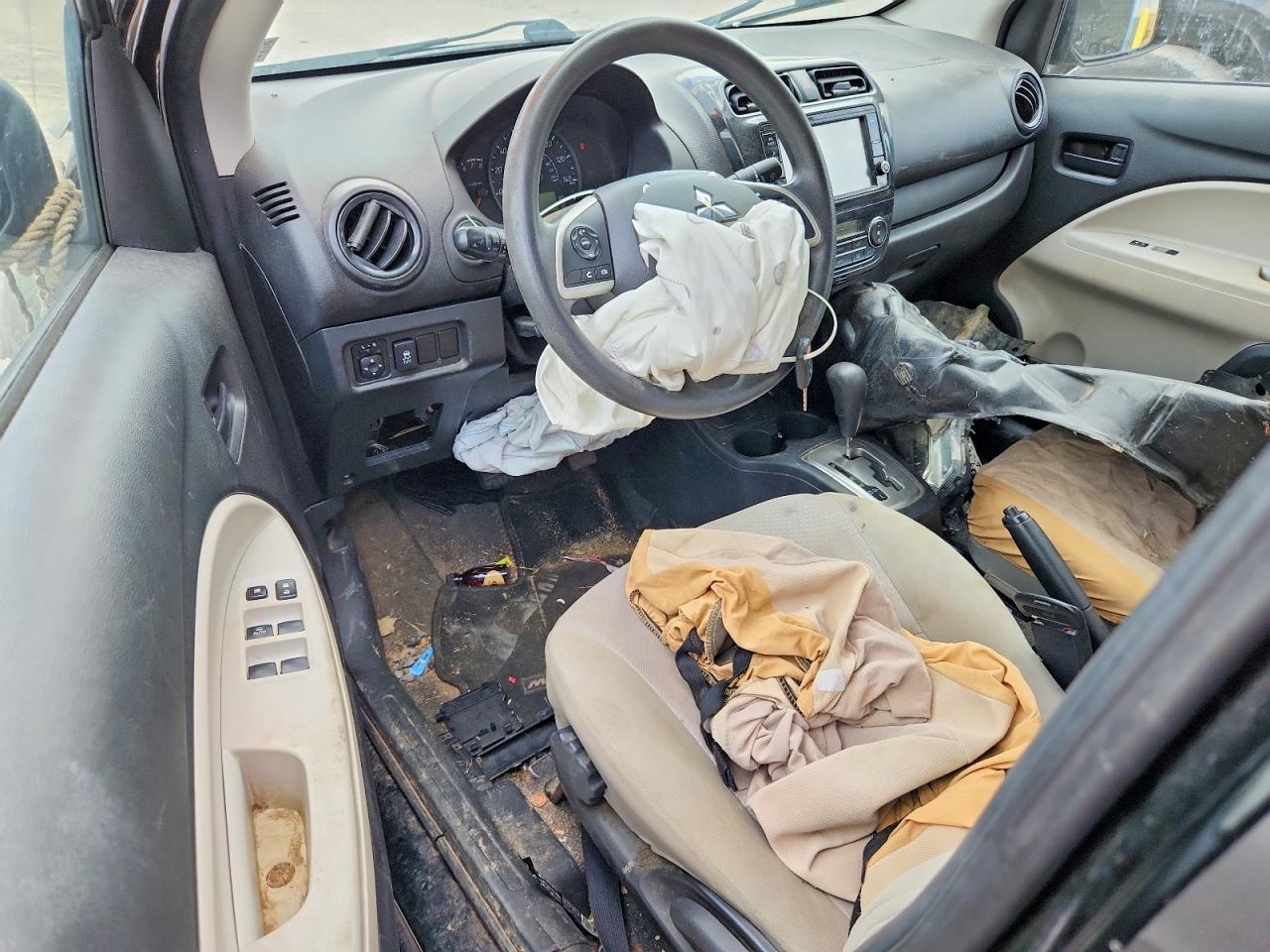 Mitsubishi Mirage G4 Es