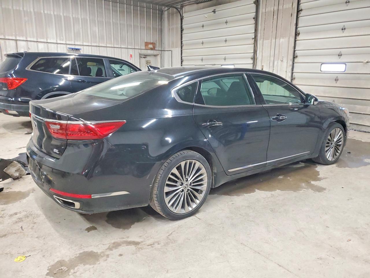 Kia Cadenza Limited