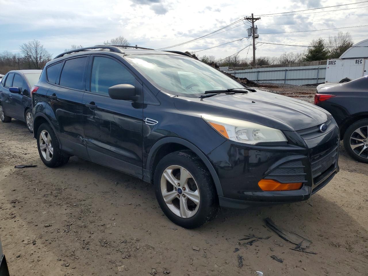Ford Escape S