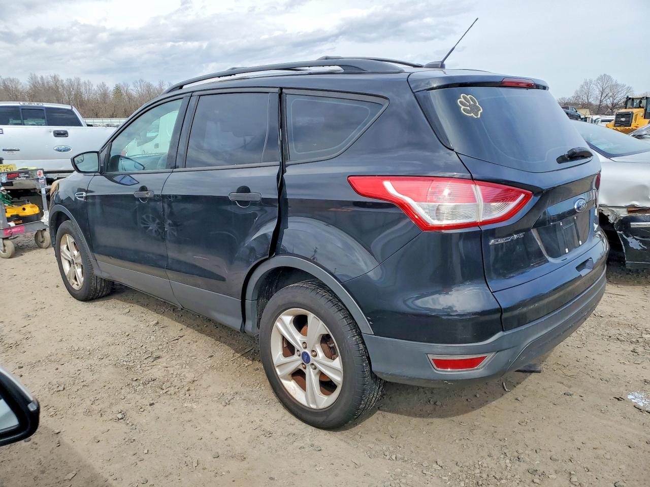 Ford Escape S