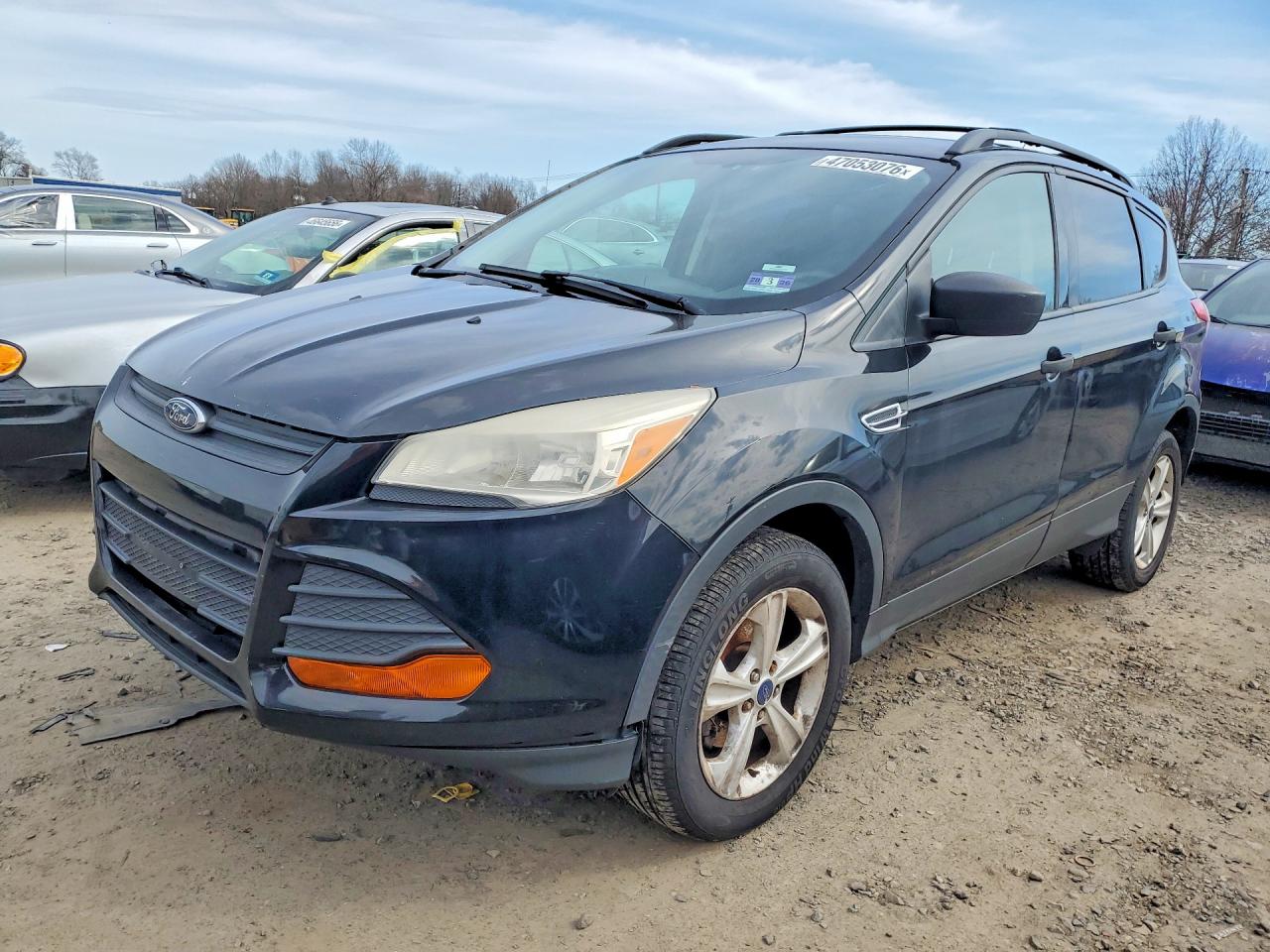 Salvage Ford Escape Image