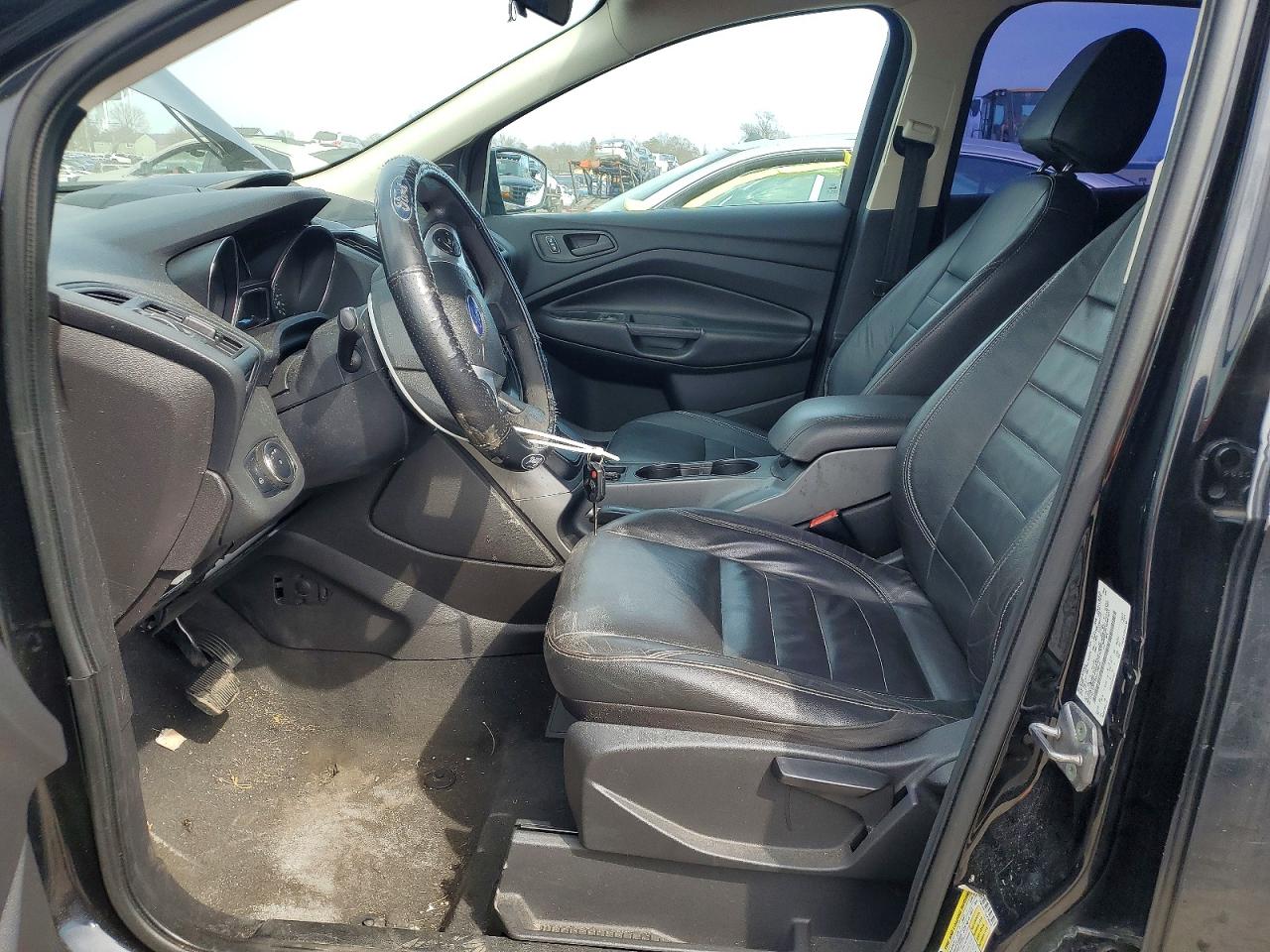 Ford Escape S