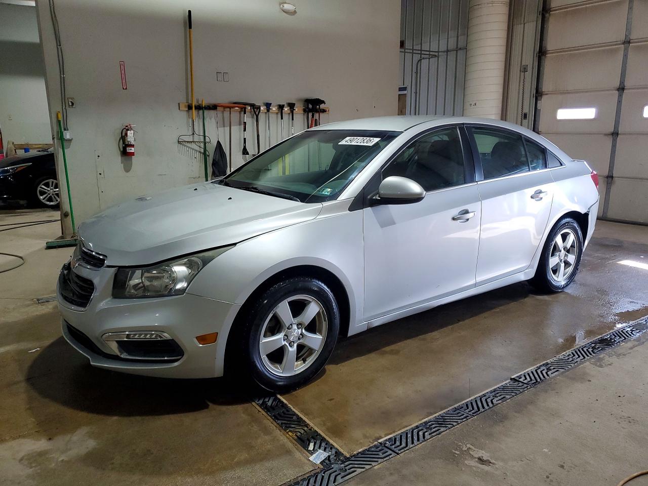 Salvage Chevrolet Cruze Image