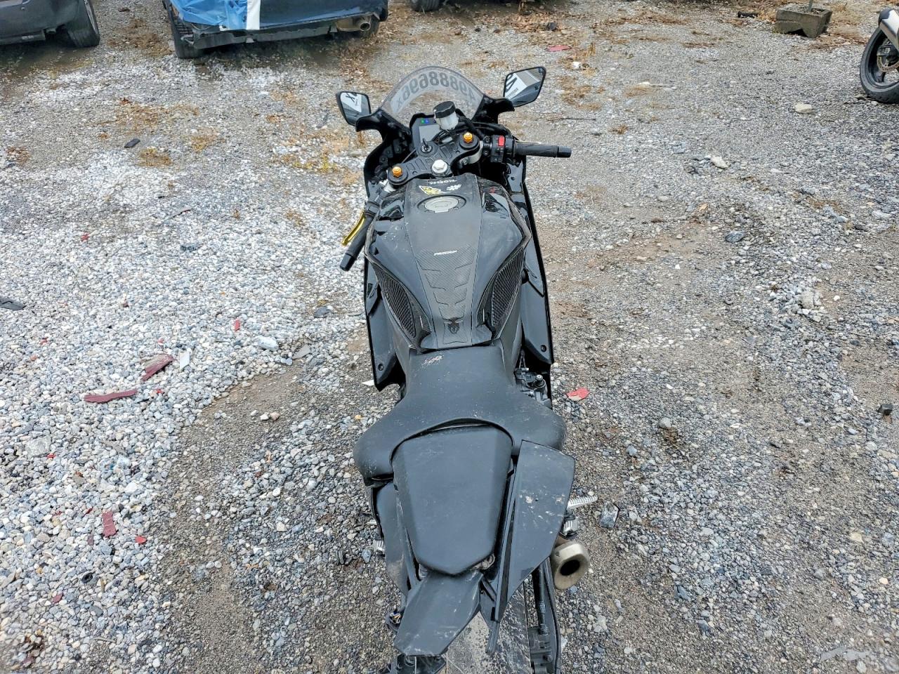 Yamaha Yzfr7