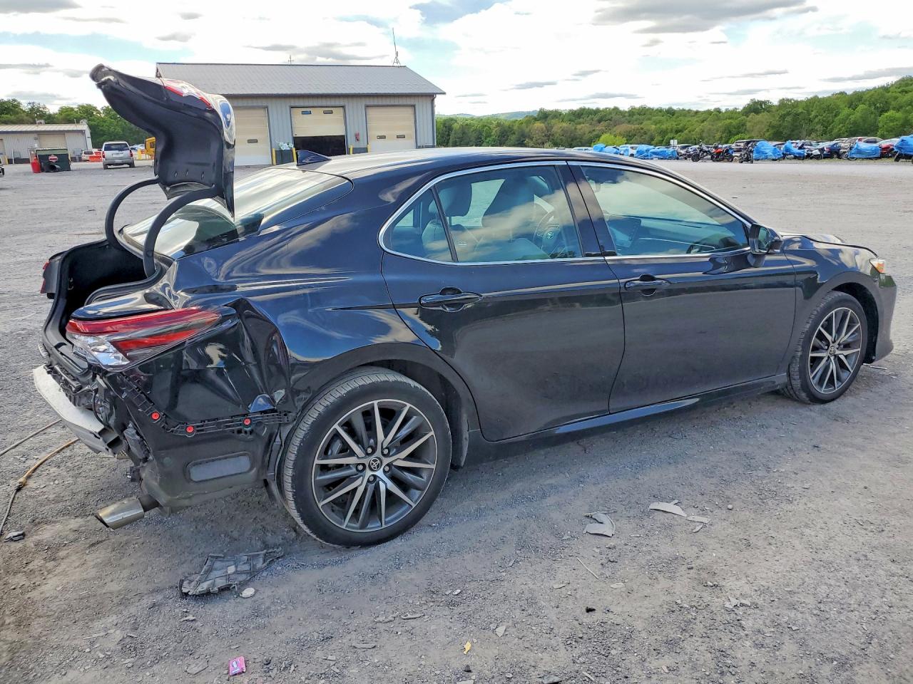 Toyota Camry Xle