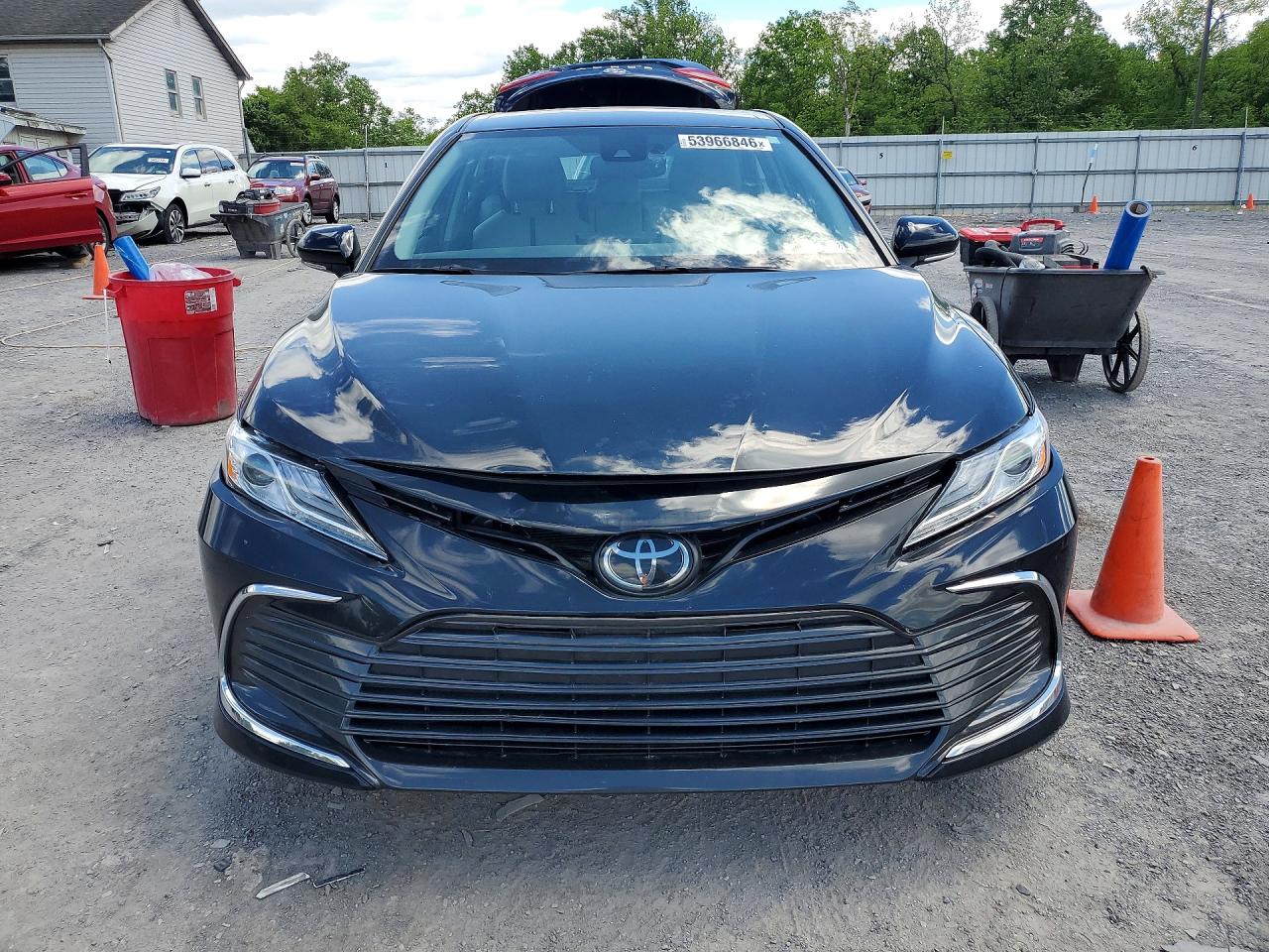 Toyota Camry Xle