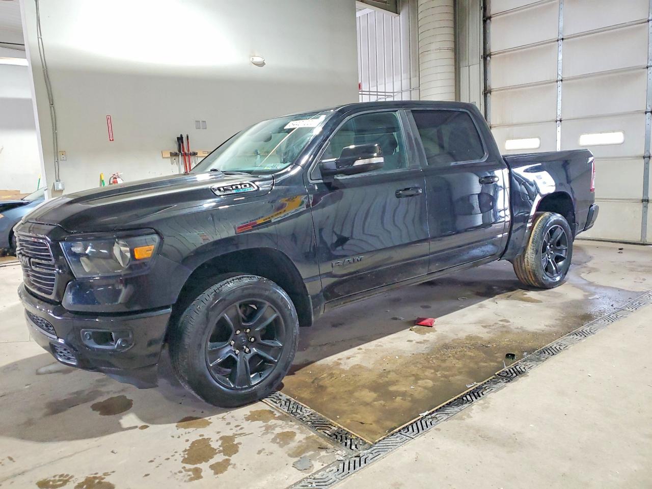 Salvage Ram 1500 Image
