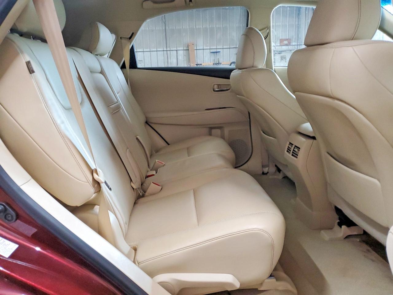 Lexus RX Base