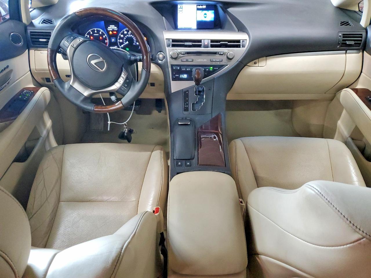 Lexus RX Base