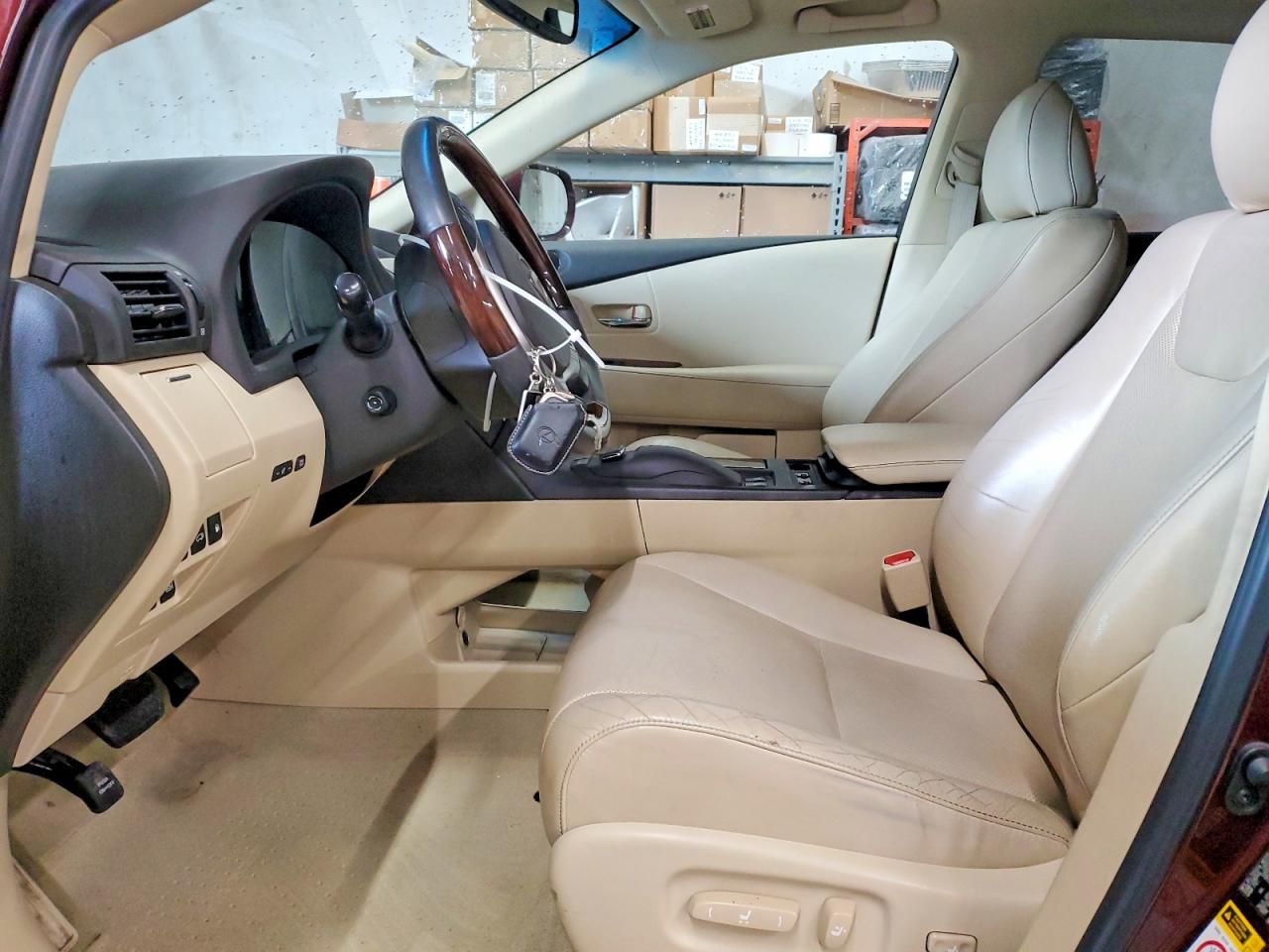 Lexus RX Base