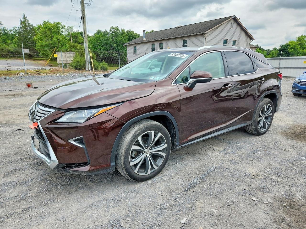 Salvage Lexus RX Image